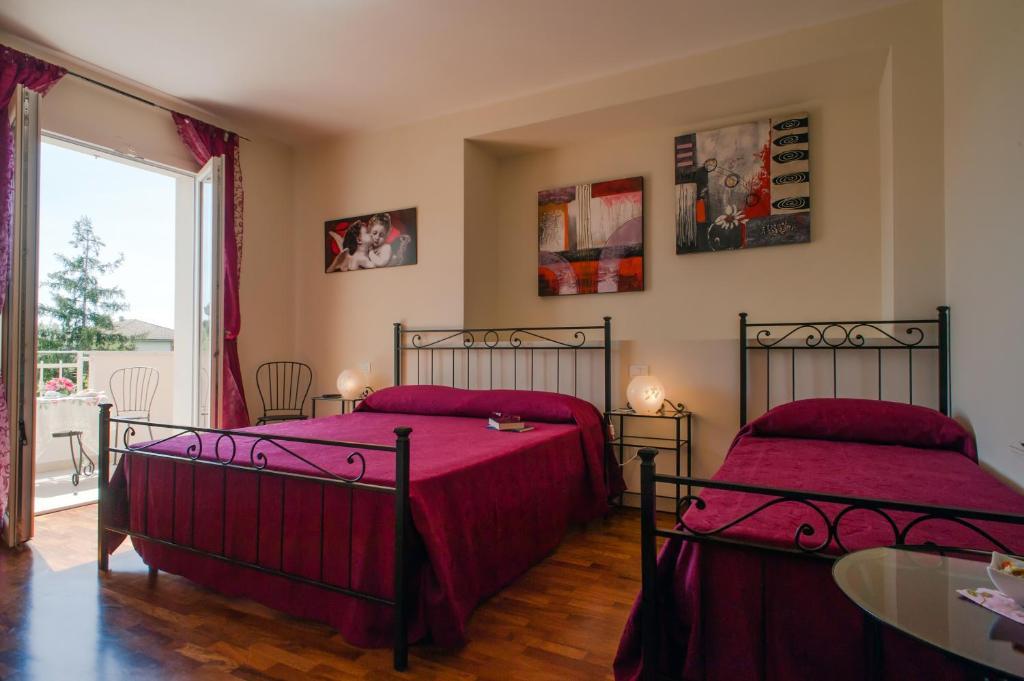 B&B Alle Tre Rose モンティニョーゾ エクステリア 写真